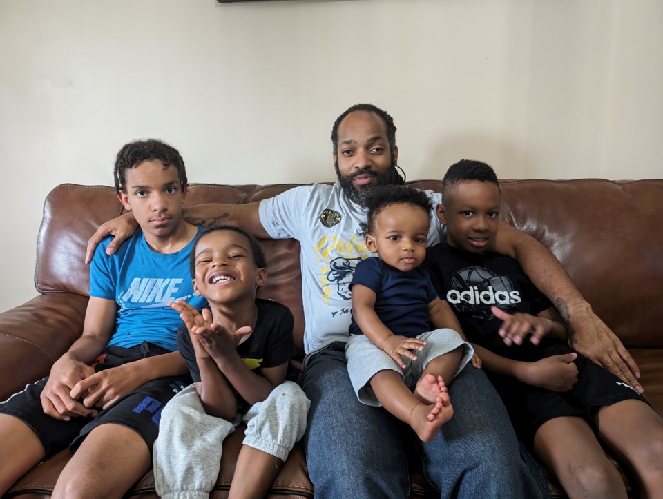 'Know their rights’: Support group empowering Black fathers - Barrie News