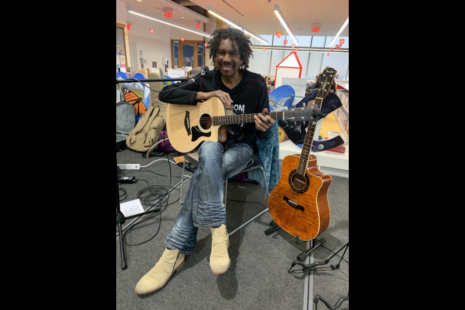 Musician Toney Springer puts on his Jimi Hendrix Tribute show at the BWG Library. Laura DeGasperis for BradfordToday