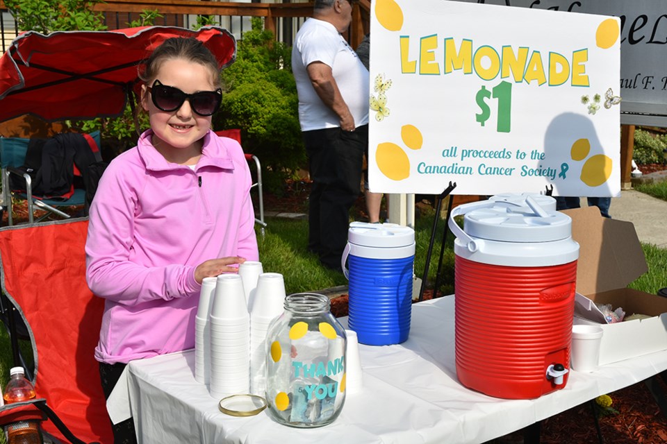 Emily, 8, sold lemonade to raise funds for the Canadian Cancer Society in memory of Dave Kent. Miriam King/Bradford Today