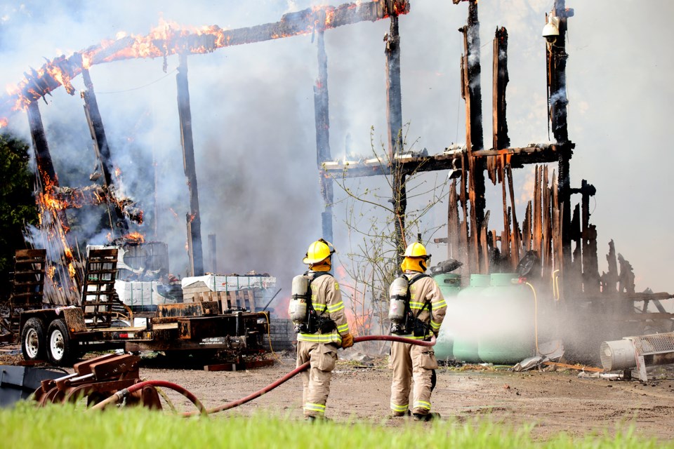 bradfordtoday-horsebarn-fire-3