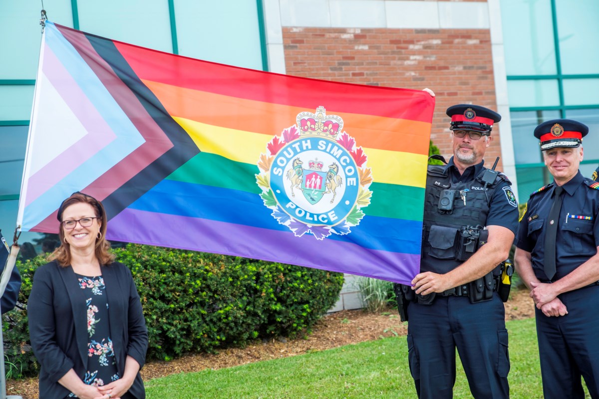 South Simcoe Police raise Pride flag in Bradford (7 photos): Photo ...