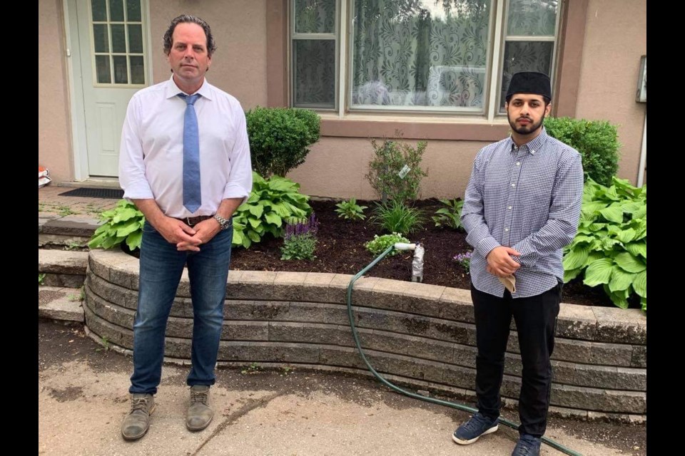 MP Scot Davidson with Sagher Bajwa the Missionary at Ahmadiyya Muslim Jama’at. 