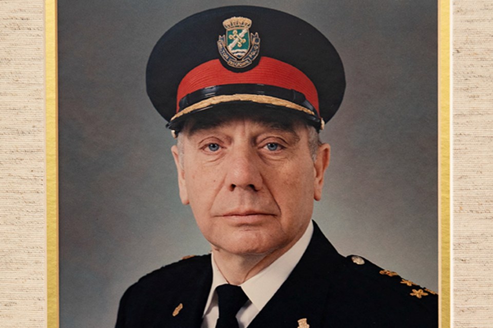 22-11-03-chief-harding