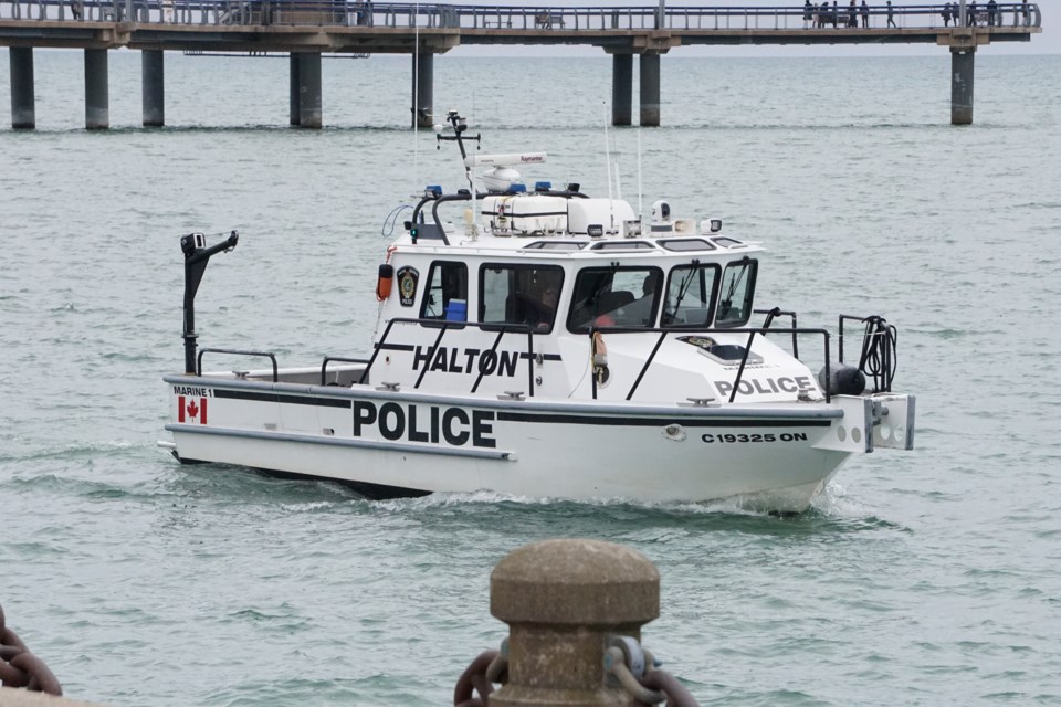 24-08-16-haltonpoliceboat