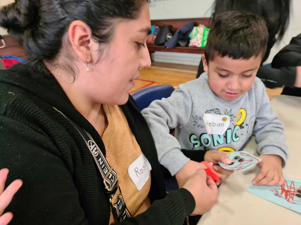 literacy-rosa-and-esteban-in-session