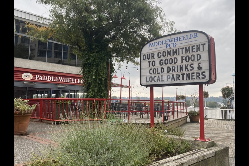 What happened to the Paddlewheeler Pub in New Westminster BC New