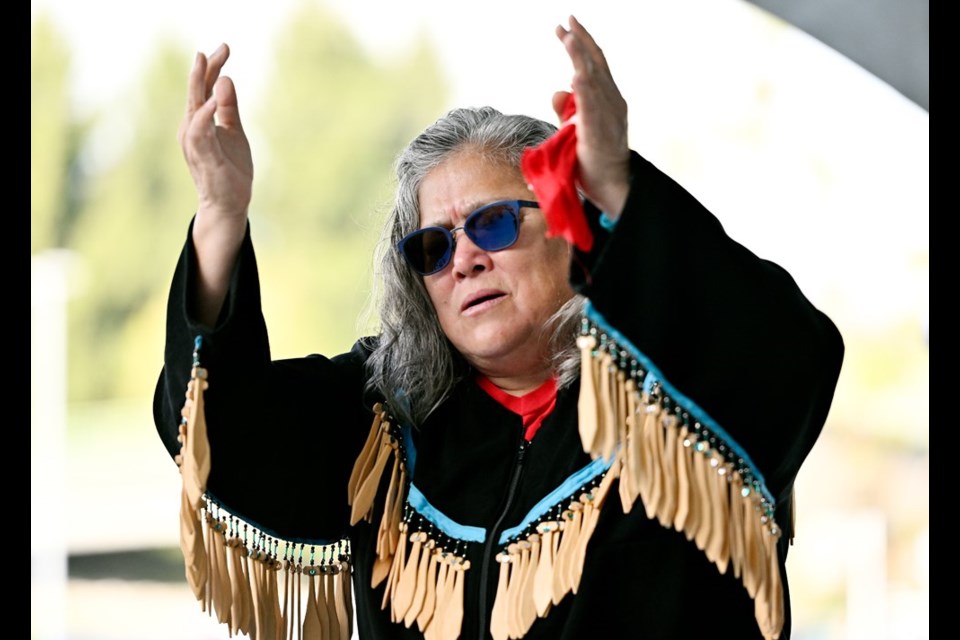 Sesmelot (Fern Gabriel) played a pivotal role in the naming of təməsew̓txʷ Aquatic and Community Centre.