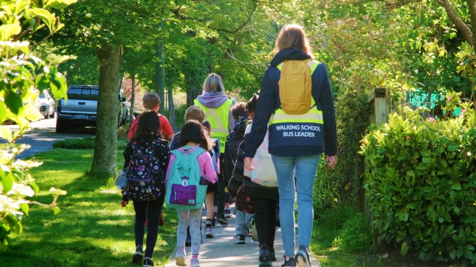 walking-school-bus-translink