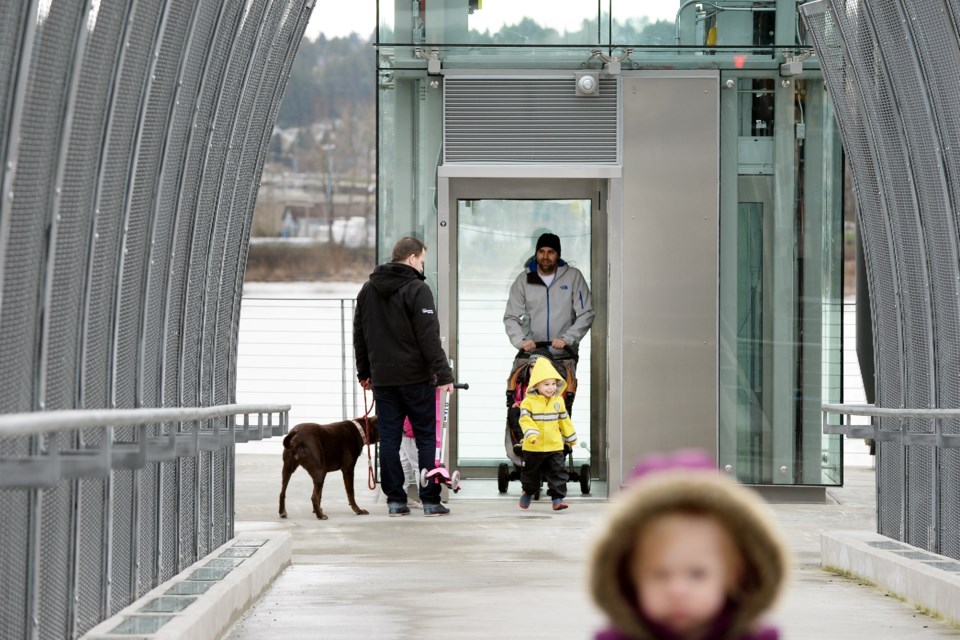 westminster-pier-park-elevator-2-jg-file