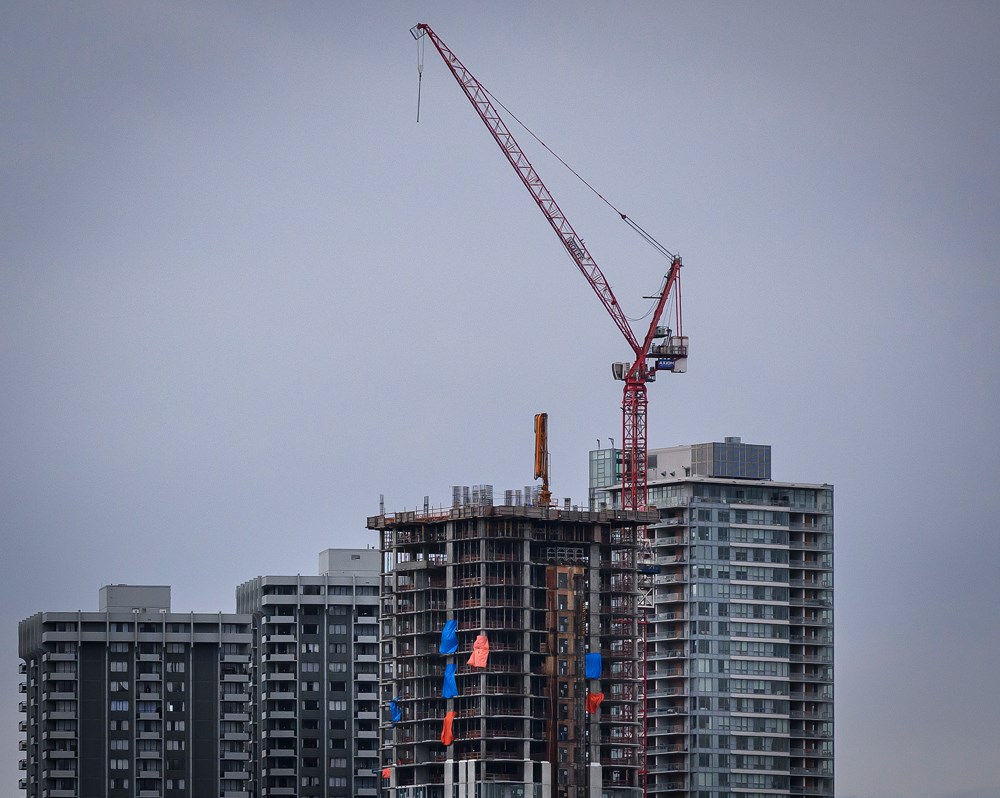 Risk of crane accidents on the rise amid B.C. construction boom