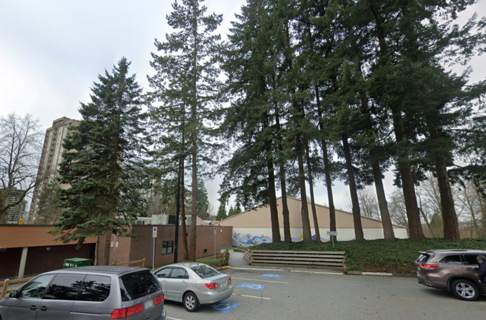 cameron-community-centre-burnaby-trees