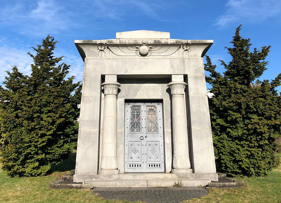 pacificheritagecemeteryburnaby