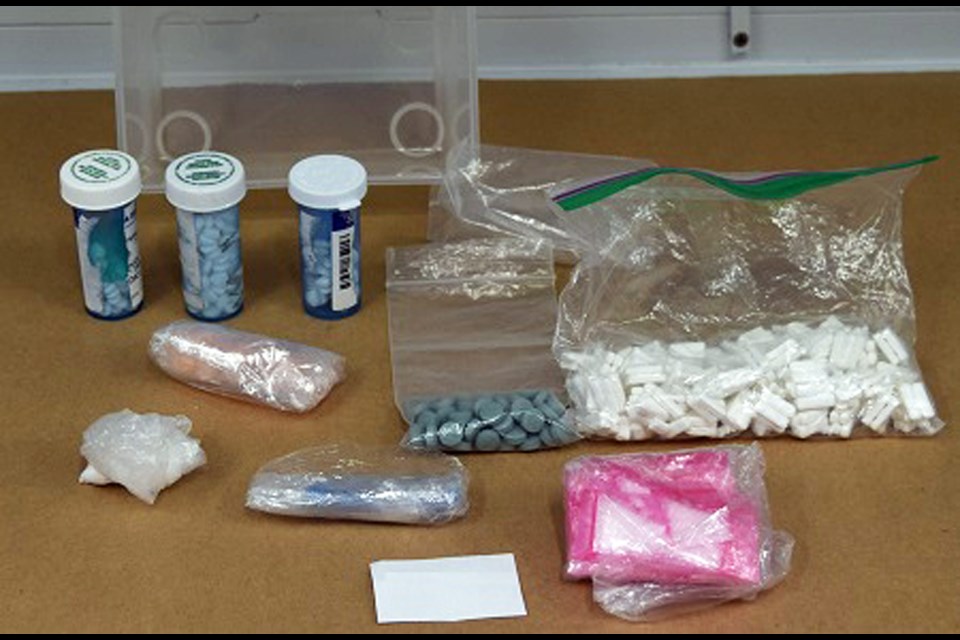 An image of the seized drugs.