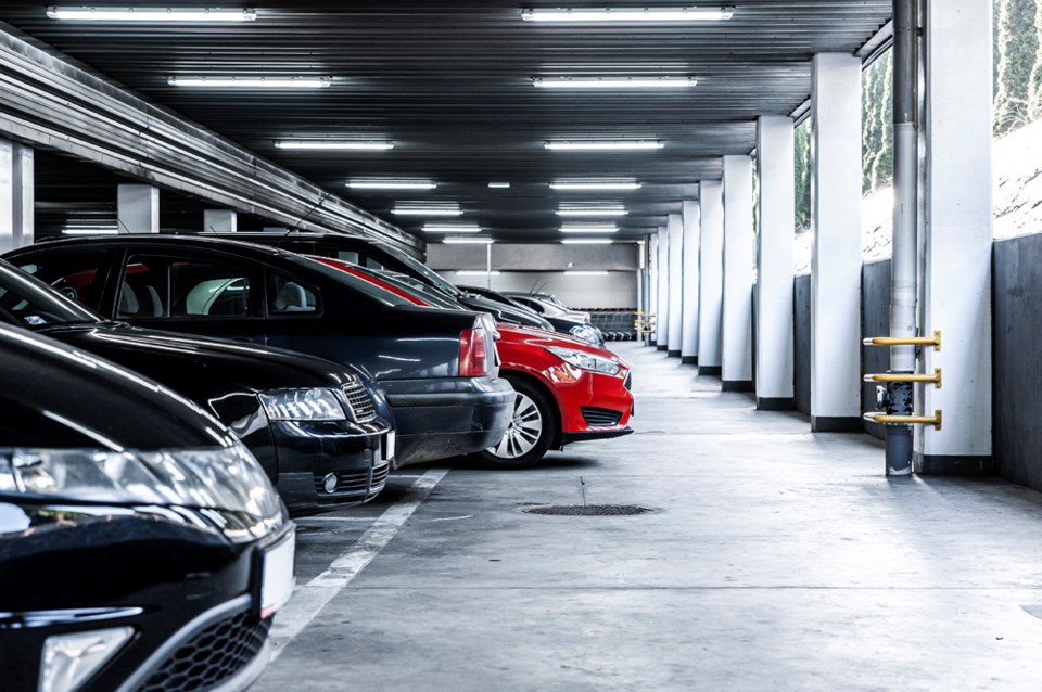 carsinparkinggarage