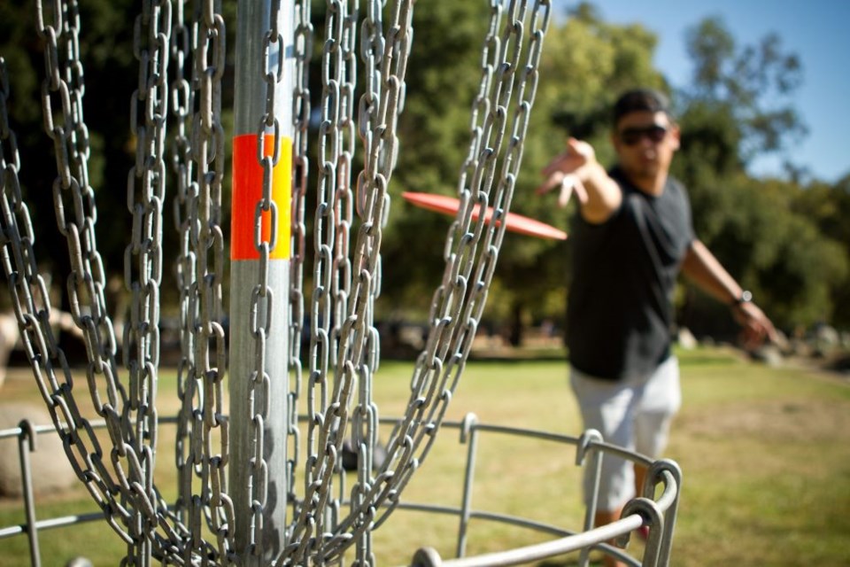 gettyimages-148983155-disc-golf