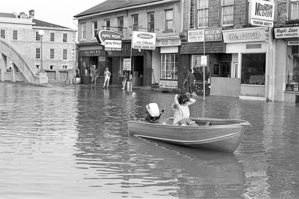 Cambridge residents recall harrowing acts of bravery during 1974 flood ...