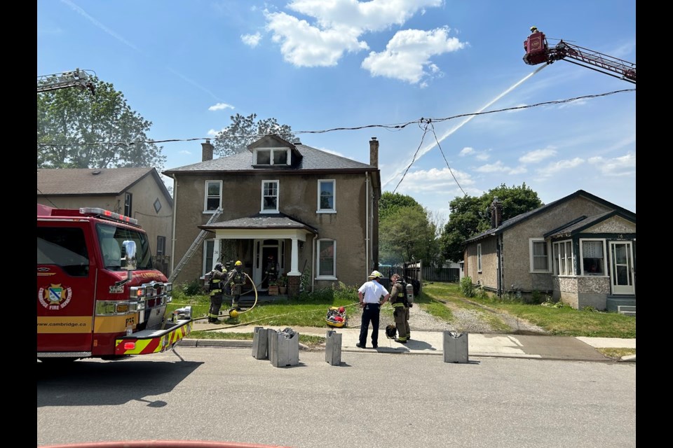 Fire crews on scene of house fire on Brook Street - CambridgeToday.ca