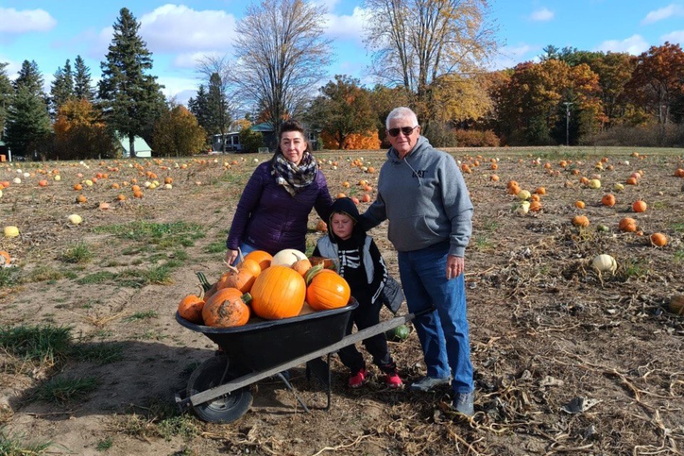 The celebrations began with a trip to a local farm, where the children joyfully picked pumpkins alongside their families and volunteers