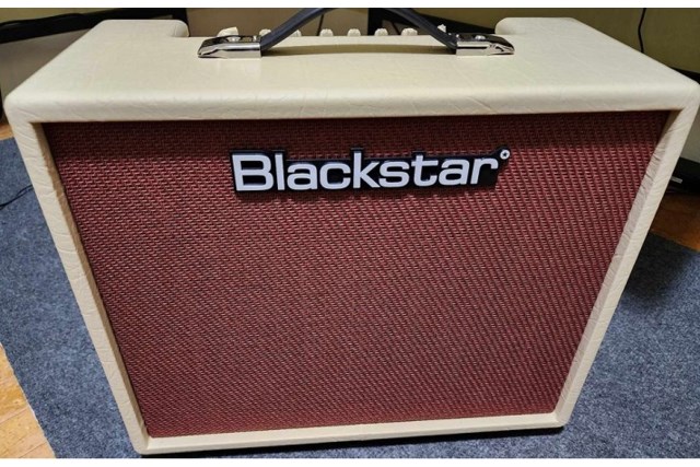 black star debut 50r