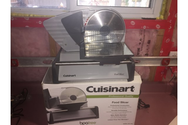 Food slicer