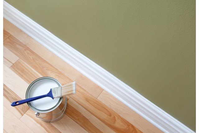 Baseboard-Painting-Oakville