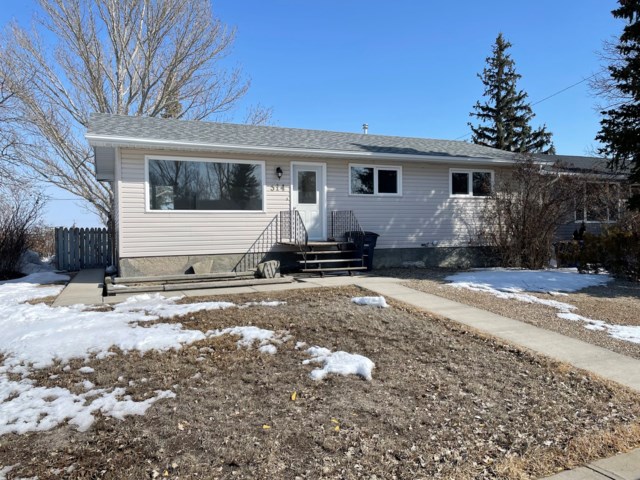 514 4th Ave. W., Assiniboia - Sault Ste. Marie News