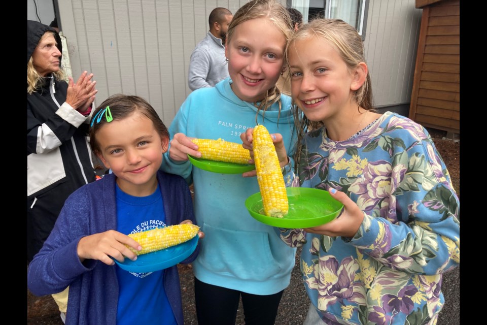 An épluchette de blé d'Inde (a corn-husking party) at école du Pacifique Sept. 13. 