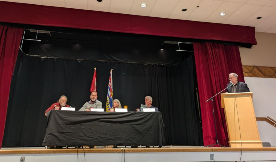 sechelt-all-candidates-meeting