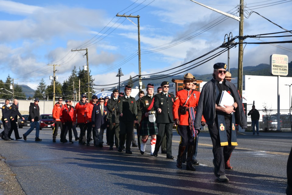 Reverend Steve Black from St. Hilda’s Anglican Church
participated in the parade and the formal ceremony in Sechelt.