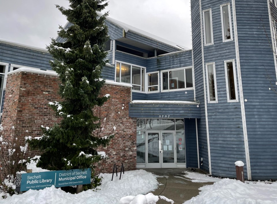 snowy-sechelt-library