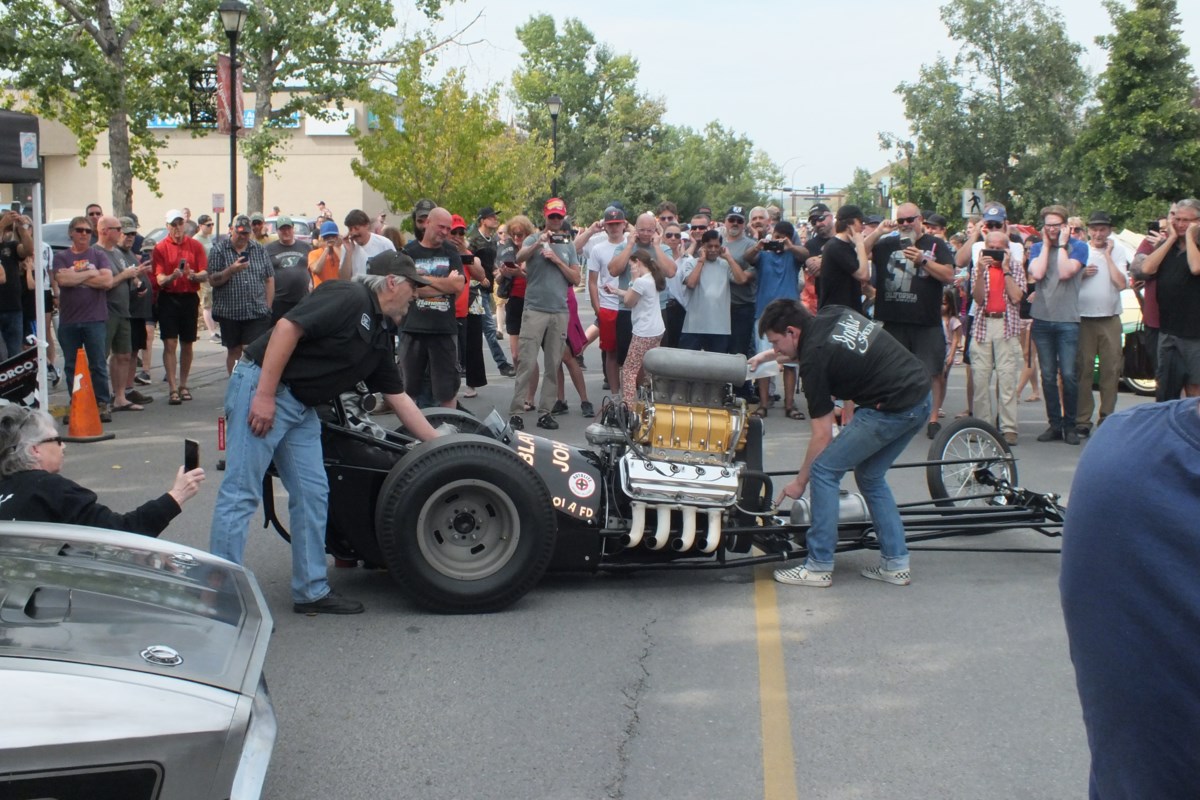 GALLERY: Classic car show-and-shine sparkles in historic downtown ...