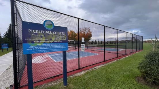 pickleball-courts