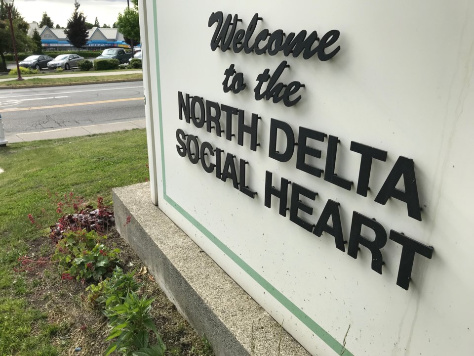 north-delta-social-heart-photo-delta-optimist