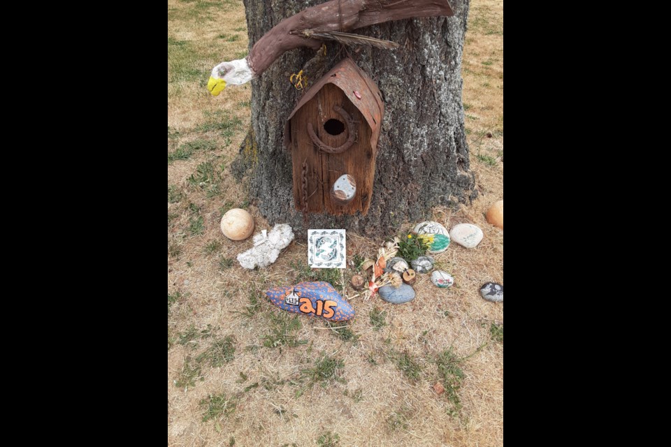 Come by Highland Park in Tsawwassen to leave behind a memento on the memorial tree honouring the precious lives of the Indigenous children who have been found at former residential schools.