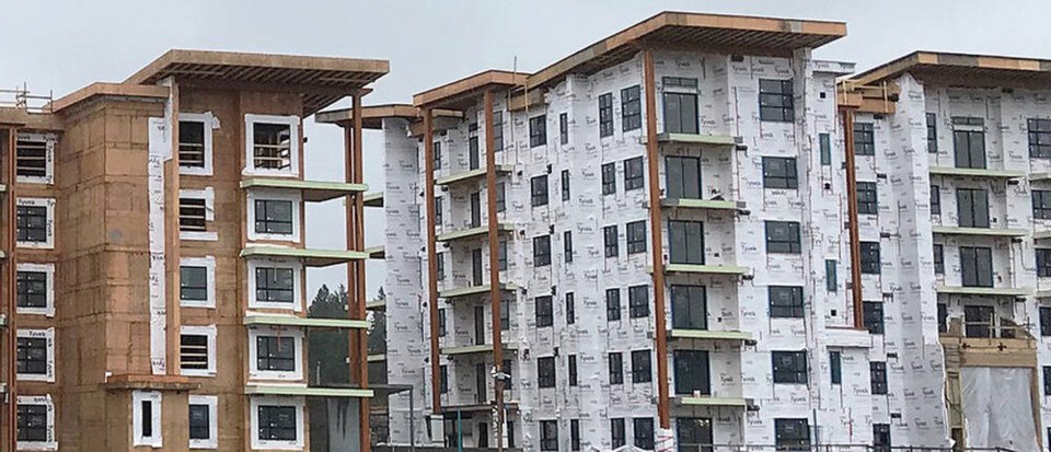 web1_delta-housing-under-construction