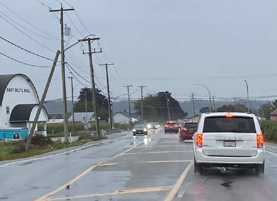 web1_112-street-roadwork-ladner