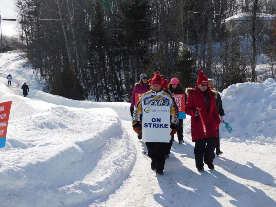 2020-02-21 Elliot Lake education rally 2