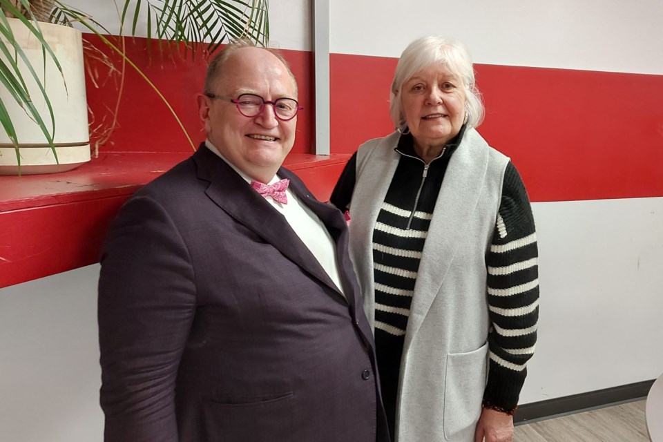 The Order of Canada member Douglas Elliott met with Marie Murphy-Foran, president of the Elliot Lake Historical Society, at a speakers forum on February 19.