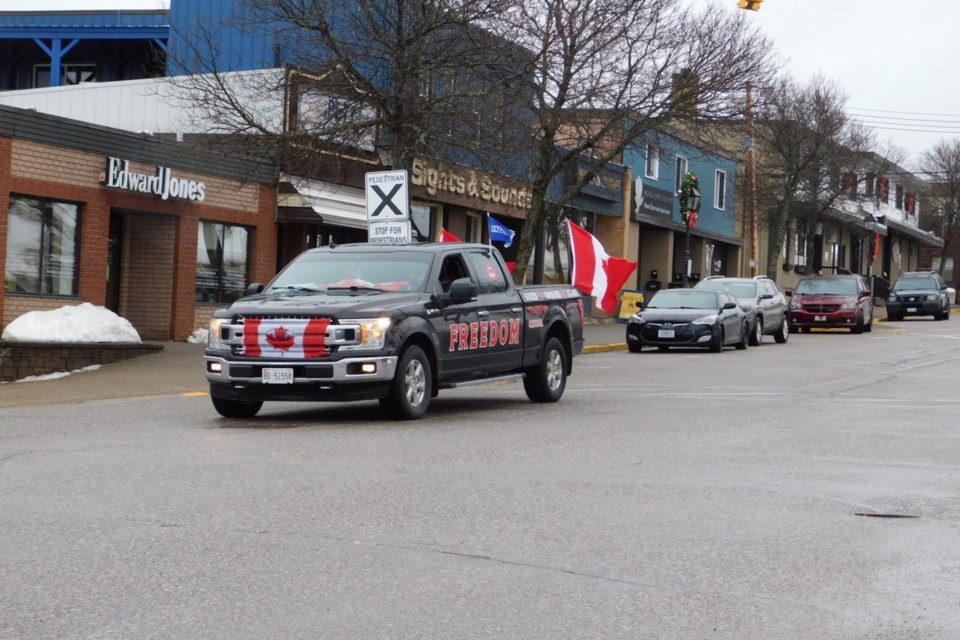 Rolling protest drives through Elliot Lake - Elliot Lake News