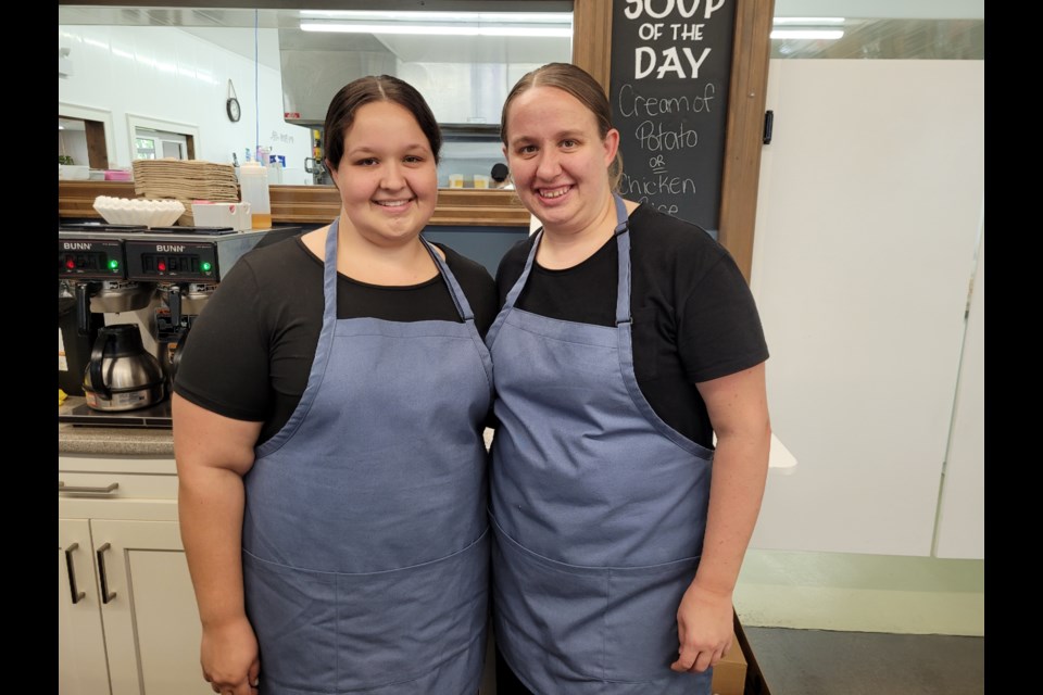 (left to right) Sisters Stephanie and Julianne Kuepfer from Your Neighbourhood Table. 
