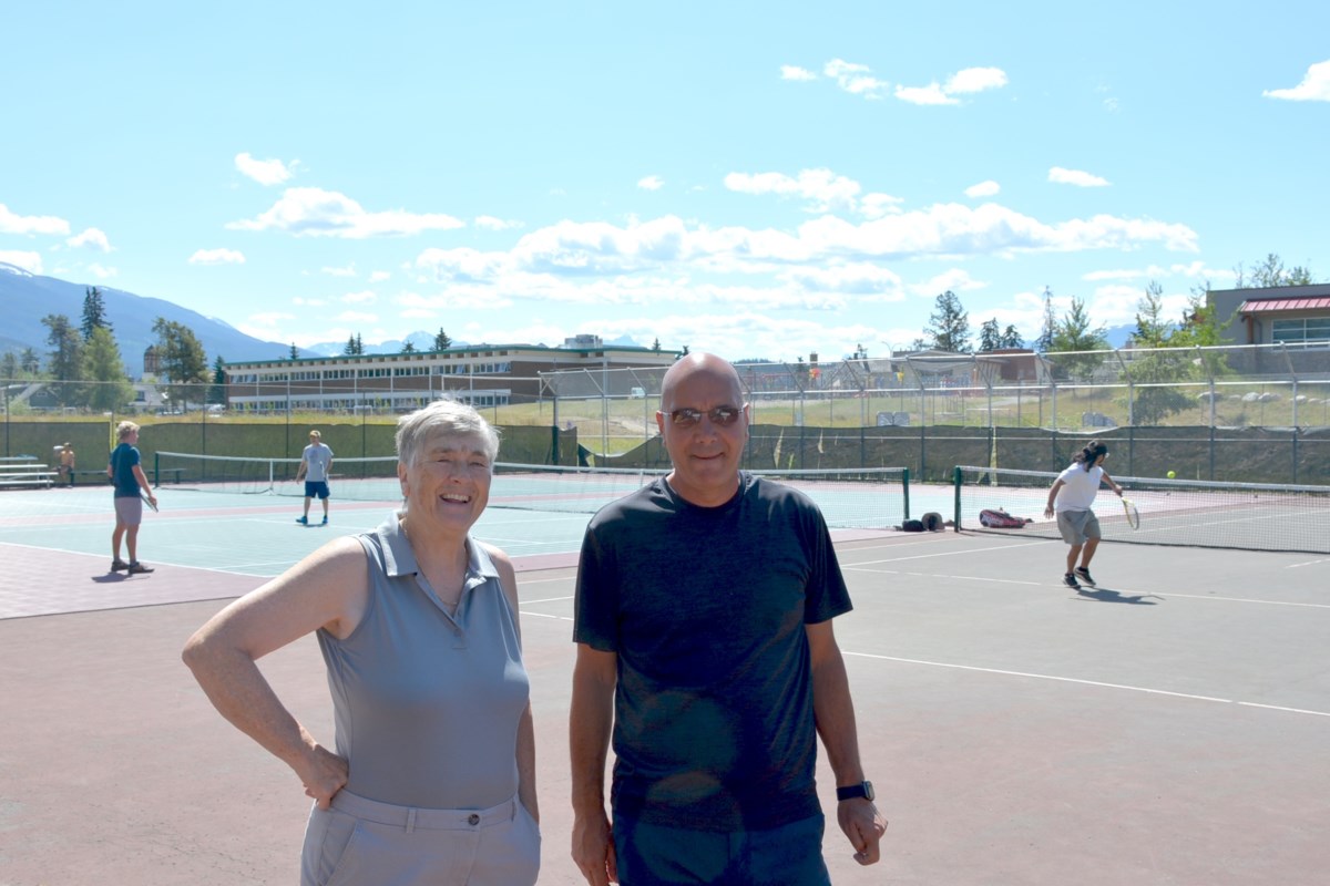 ‘Racquet’-eers ready to show tennis courts some love