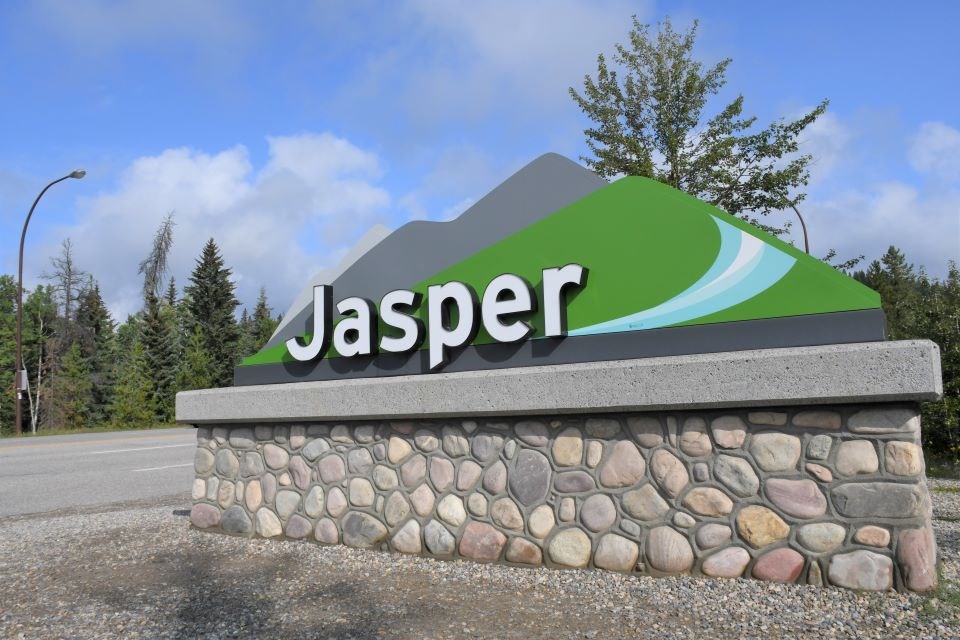 jasper-sign-web-photo