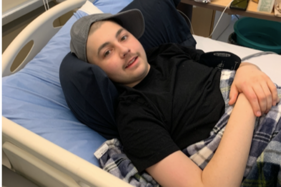 The Jonathan Brown Memorial Award honours the life and achievements of 19-year-old Jonathan Brown, a former Waterdown District High School student who passed away from cancer in 2021. 