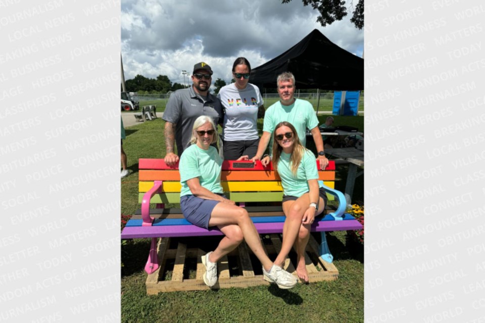 2024-10-18-memorial-bench-family-cmsn