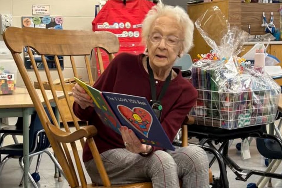 At 92, Addie Patriquin was invited back to Balaclava Elementary School, where she read to the kindergarten class.