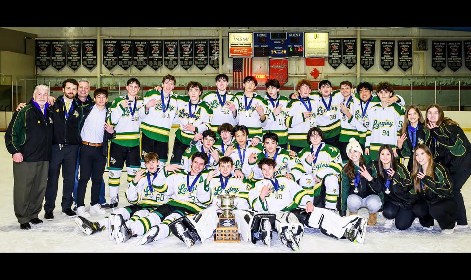 langley-ice-hockey-champs-3-10-24