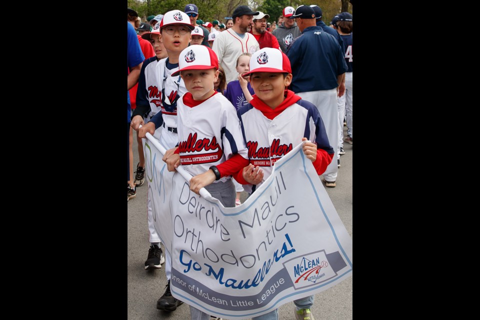 Little Leagues open with ceremony