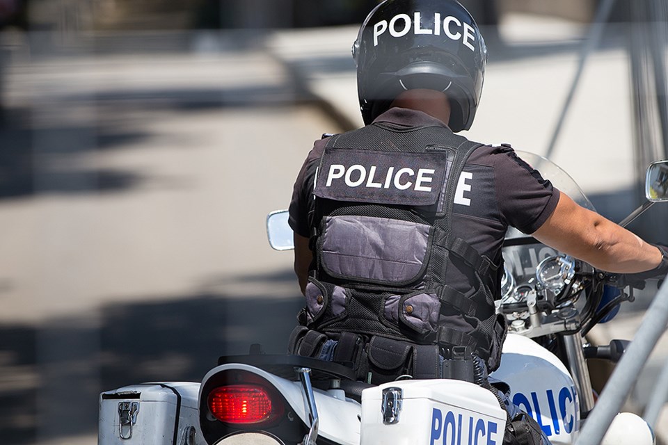 police-motorcycle-0193-adobe-stock