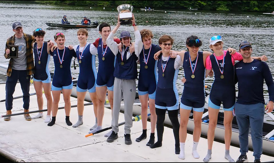 yorktown-crew-boys-second-eight