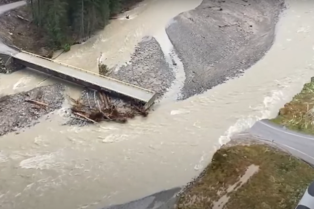 BC Atmospheric Flood: Highway Rebuild Continues 1 Year Later - Pique ...